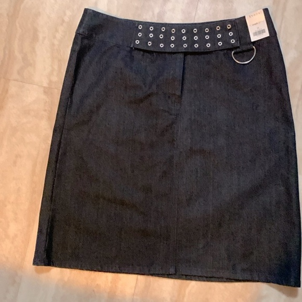 ✨Host Pick✨East Coast A-line denim skirt with waist detailing
